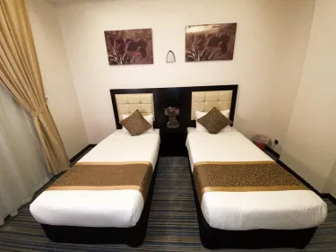 LANDMARK HOTEL - SARI #2
