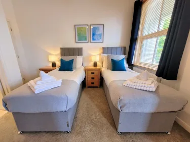 Crescent House Apartments #5