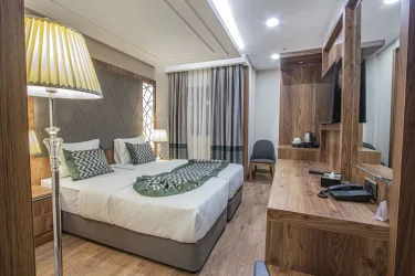 United Hotel International #3