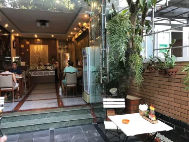 洪天红宝石酒店 #2