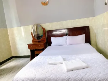 Yen Vy Hotel & Apartment #3