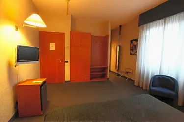 Hotel Lincoln #2