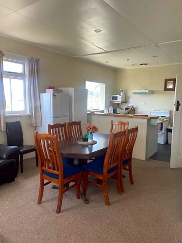 Coastal Accommodation #5