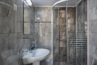 Anastasia Apartments #2