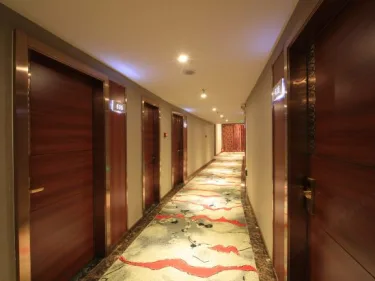 Riverside Traders Hotel #2