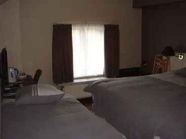 Lace Hotel #4