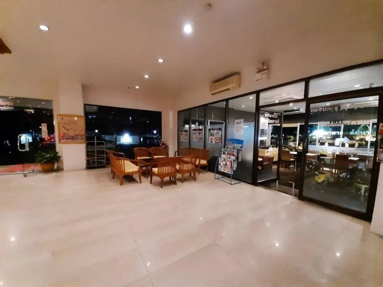 马尼鲁特苏林酒店 #1