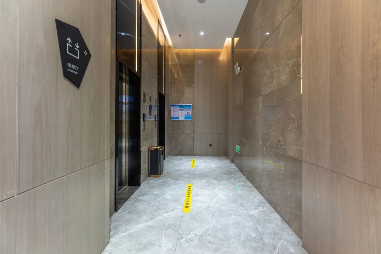 宜尚酒店（鄂州大学驰恒国际广场店） #1