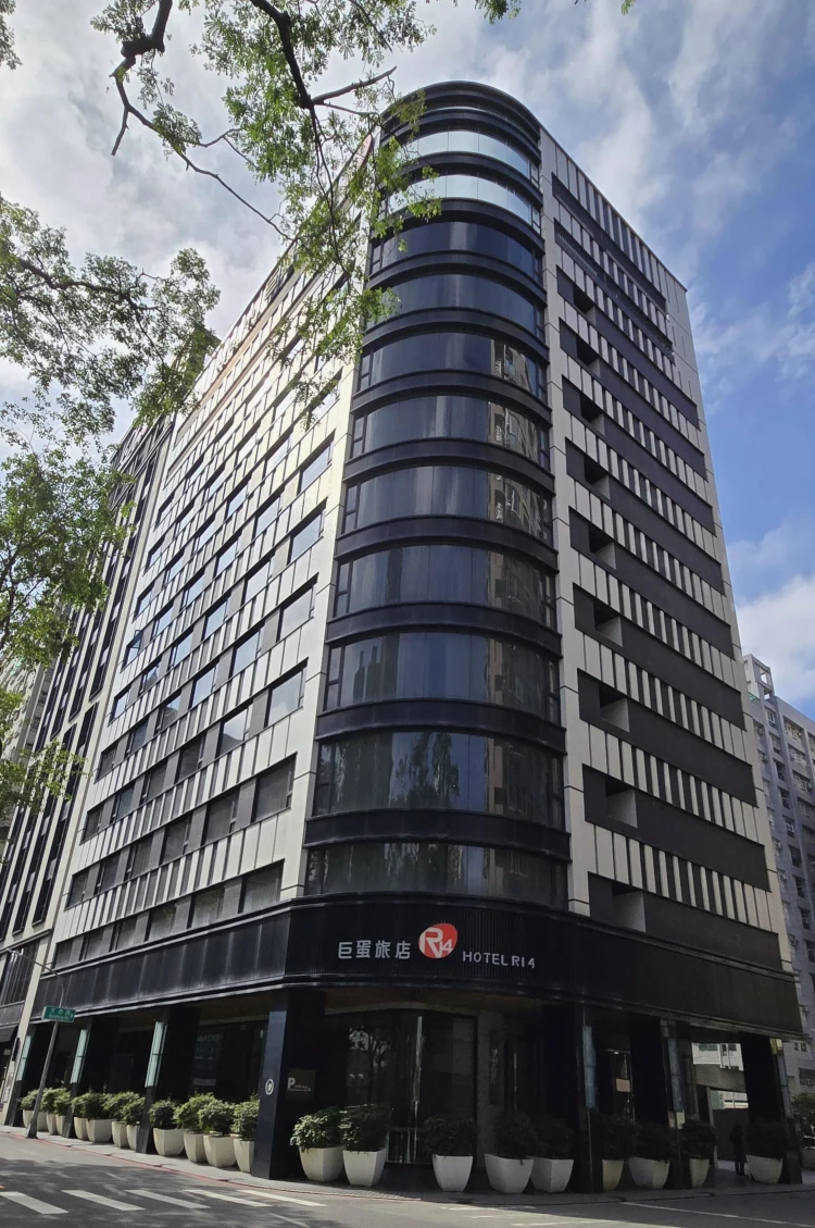 高雄巨蛋旅店 #1