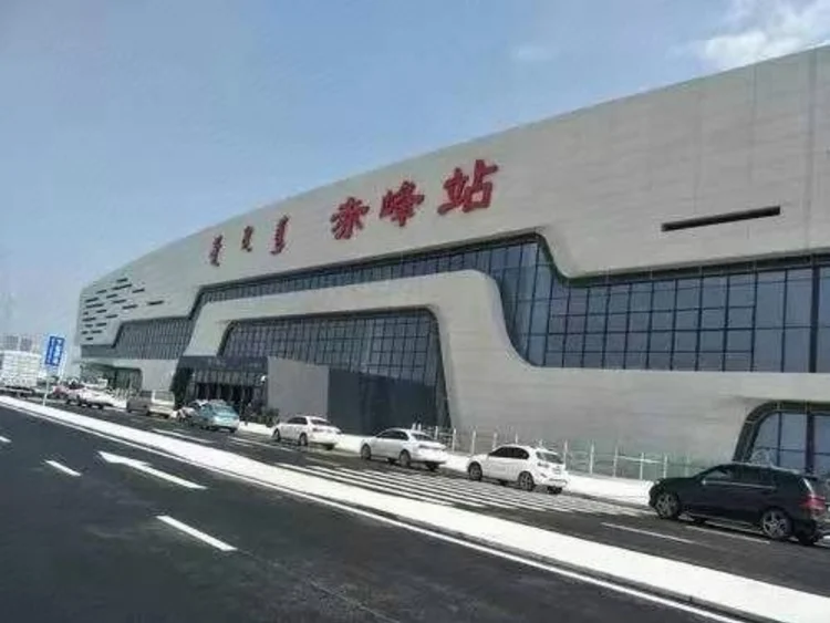全季酒店（赤峰站东广场店） #1