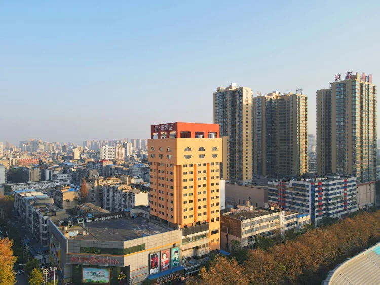 喆·啡酒店（鄂州南浦路新世界店） #1