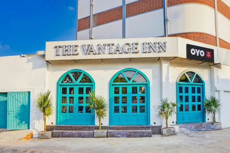 OYO THE VANTAGE INN #1