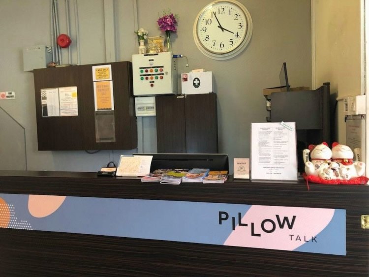 Pillow talk hotel clearance