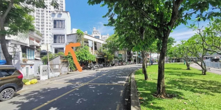 温馨河景公寓 #1