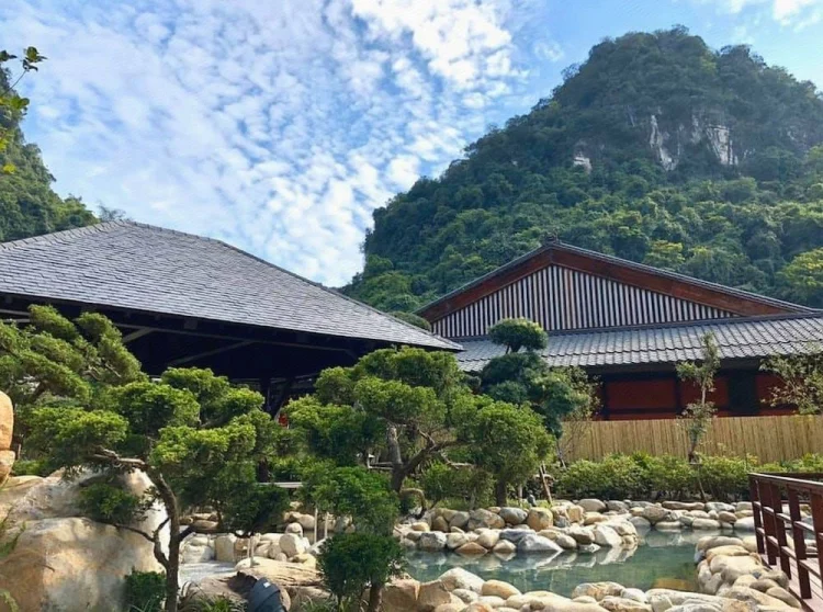 阳光温泉旅馆 #1
