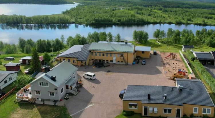 Kuttainen Lodge #1