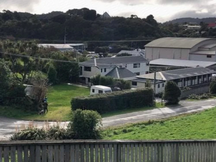 Stewart Island Backpackers #1
