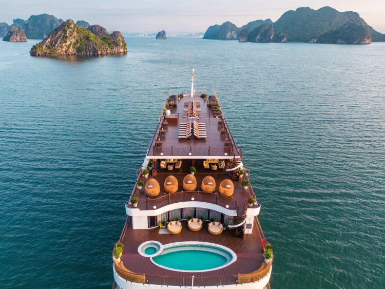Indochine Premium Halong Bay #1