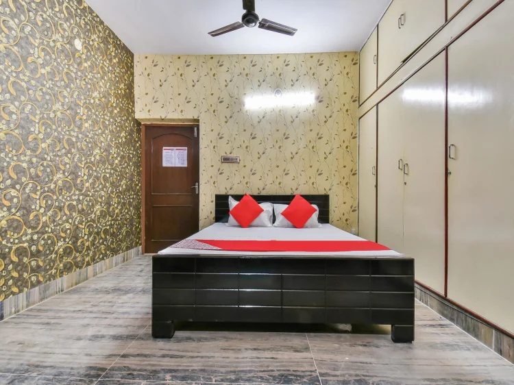 Flagship 80252 Hotel Pearl #1