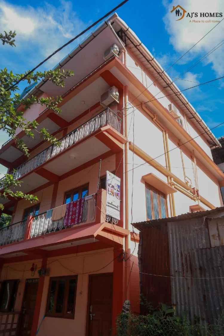 AJ'S Homes #1