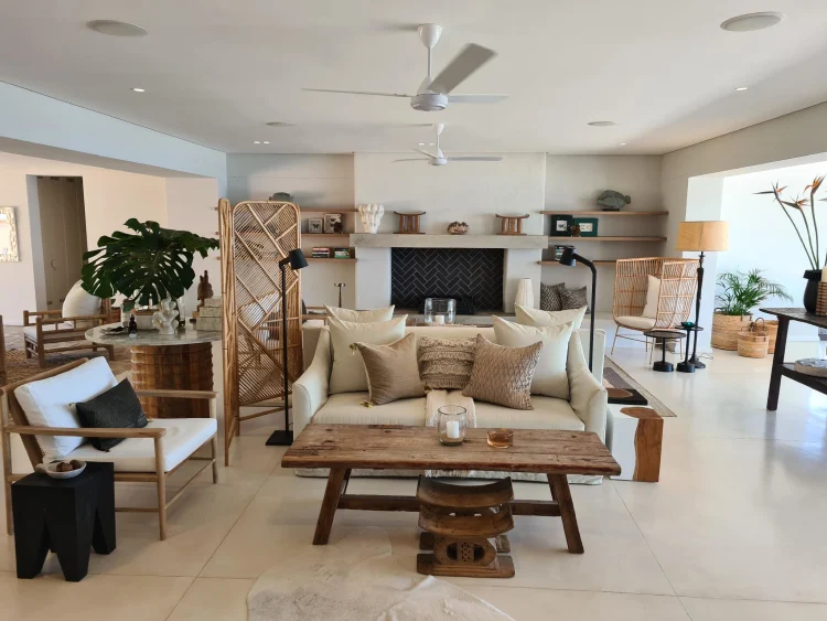 Sala Beach House #1