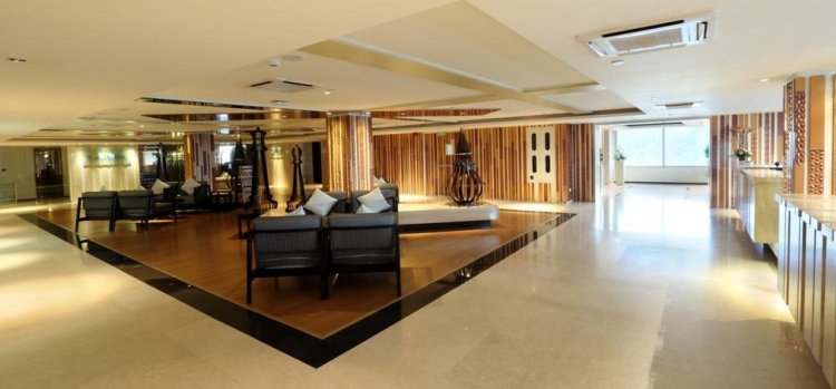 The Executive Room - Picture of Davanam Sarovar Portico Suites, Bengaluru -  Tripadvisor