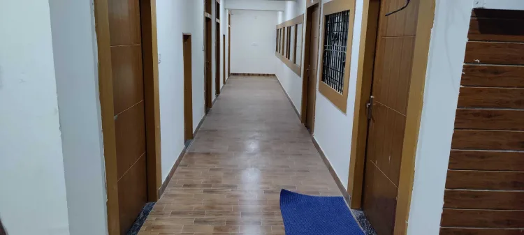 OYO 93593 Sailors Galley #1