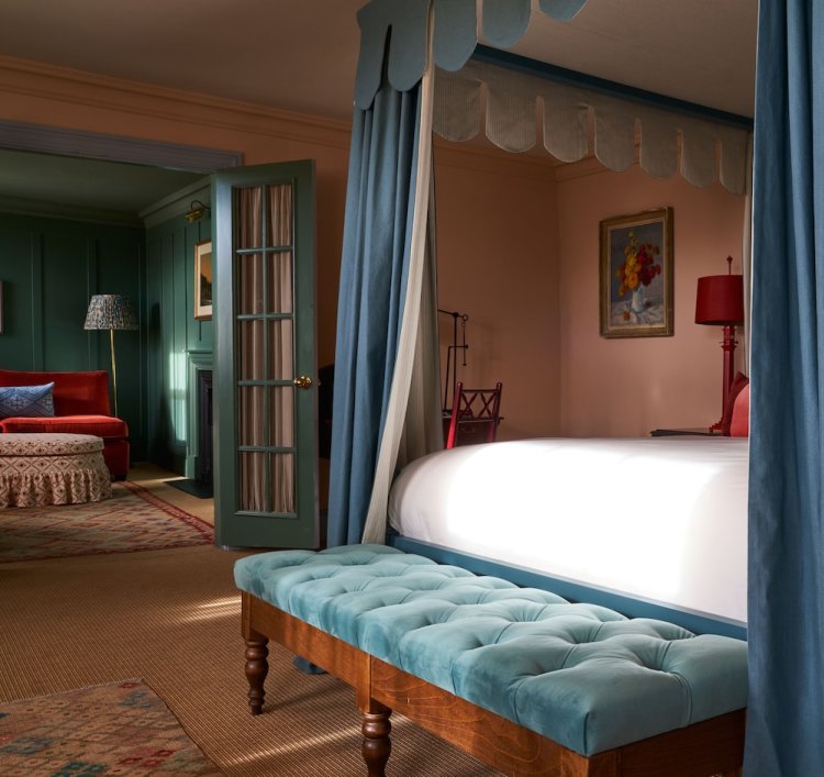 Best hotels near Hampton Court Palace United Kingdom 2024