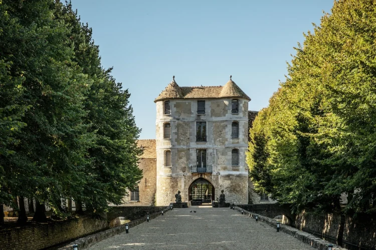 Chateau De Villiers-Le-Mahieu #1