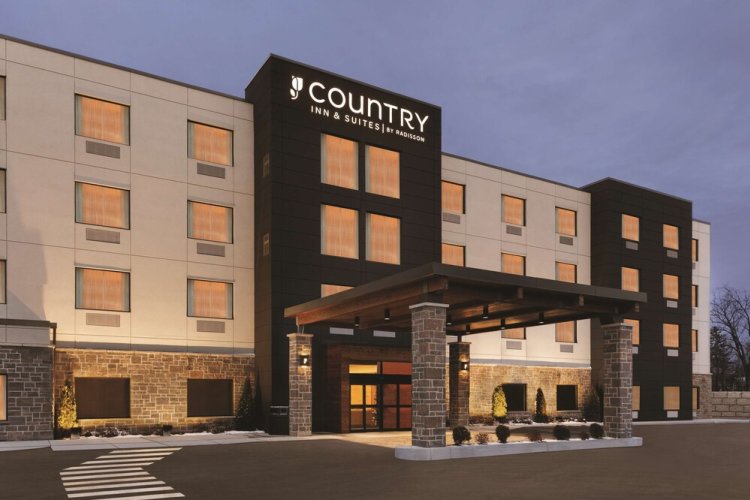 GALVESTON.COM: Country Inn & Suites - Galveston, TX