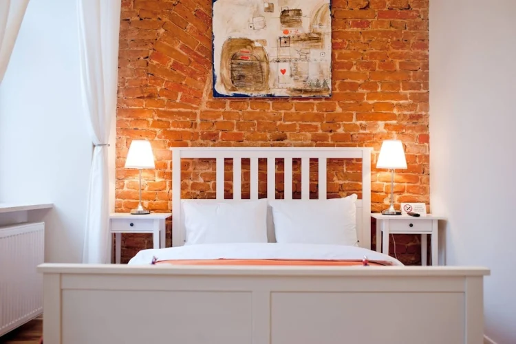 Danylo Inn #1