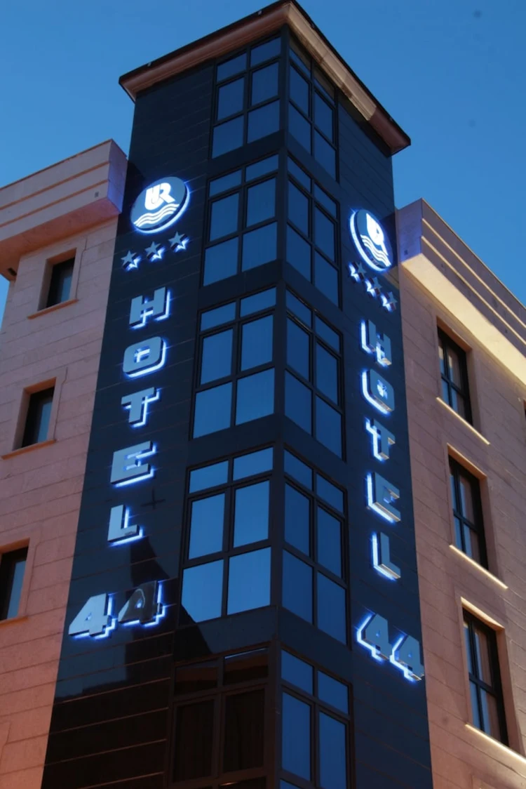 Hotel 44 #1