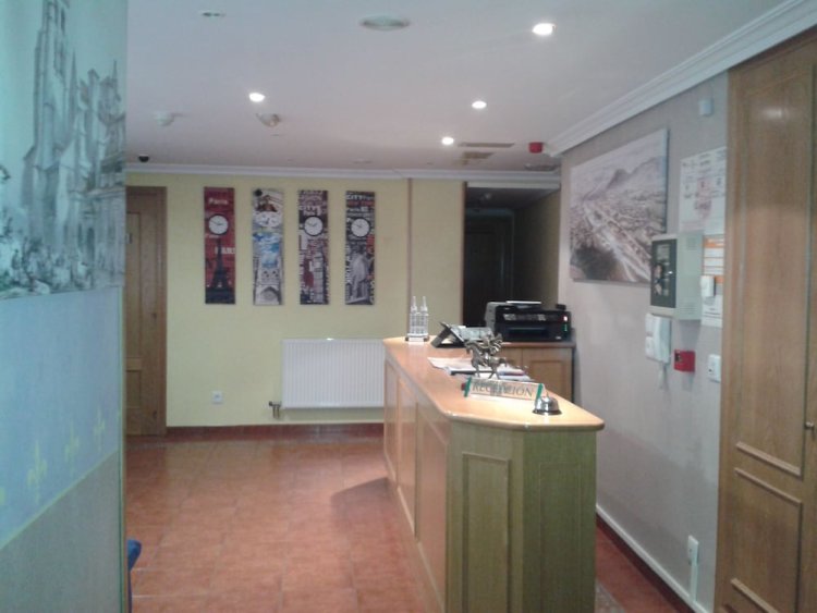 Hotel Campus in Alfoz de Burgos - 540fe70f Z