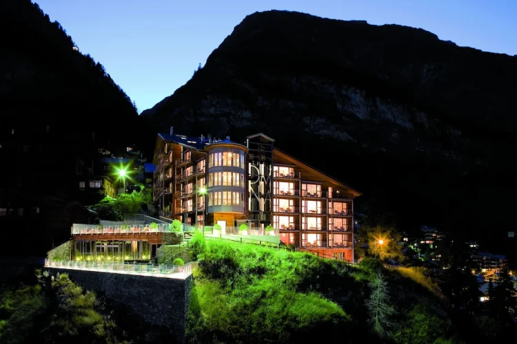 The Omnia #1