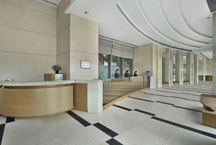Rambler oasis hotel top