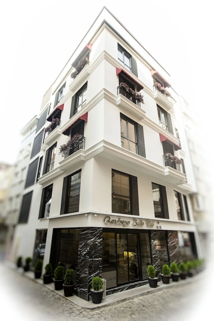 Gardenya Suit Hotel #1