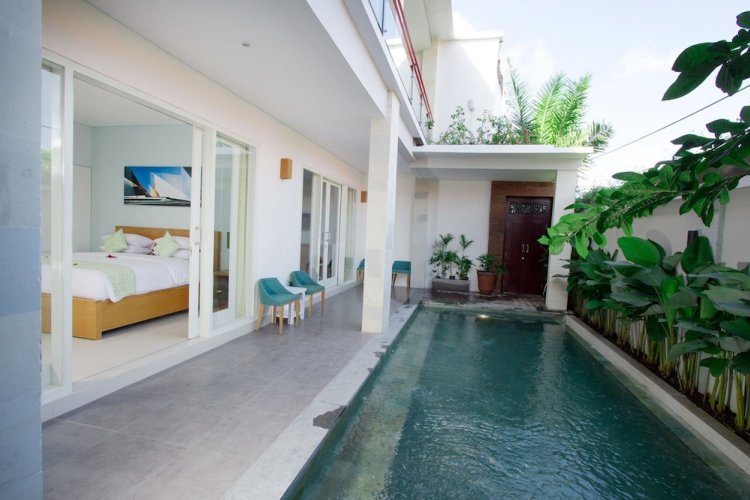 Apple suite deals