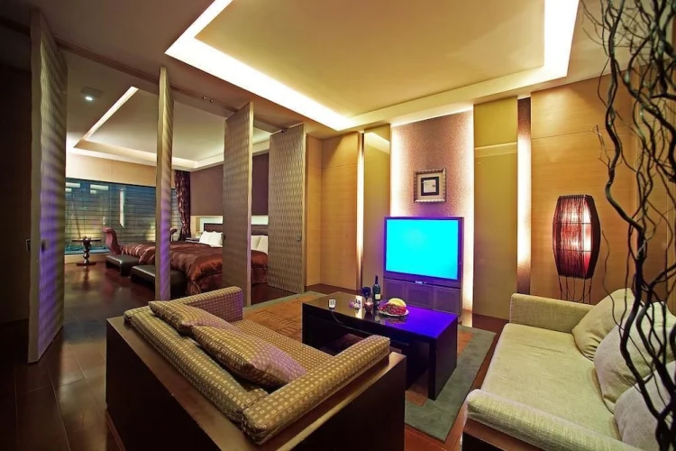 大里春天 SPA 汽车旅馆 #1