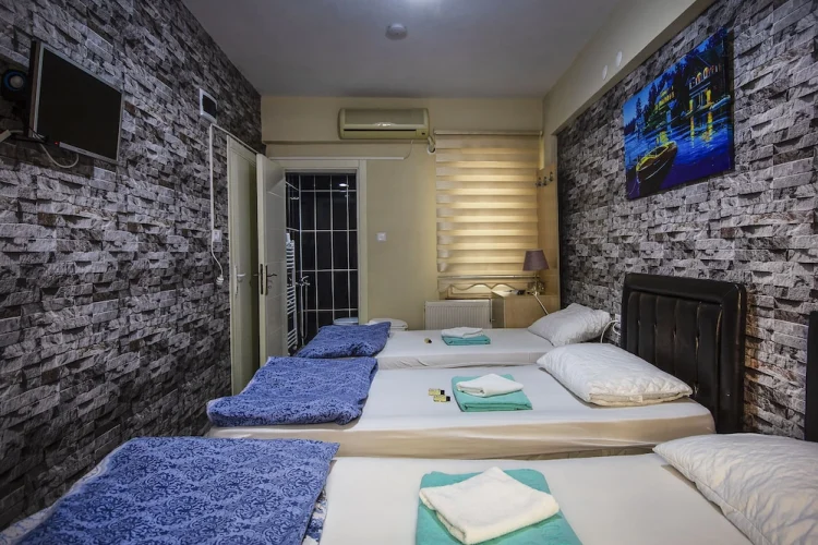 Otel 22 #1