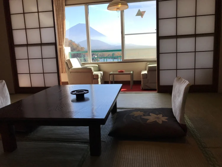 精进湖大酒店 #1