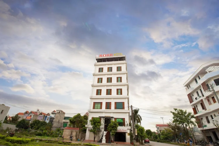 Rose Hotel #1