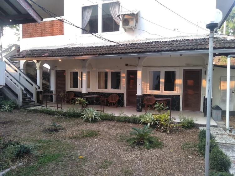 Bunga Ayu Seaside Resort #1