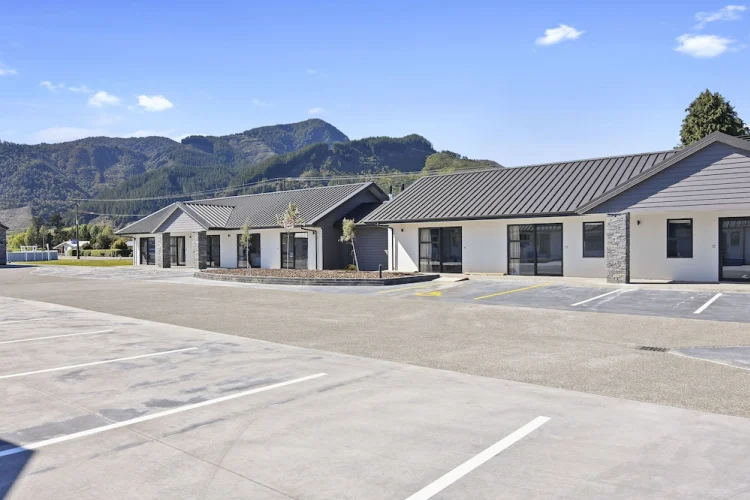 Grand Suites Murchison #1