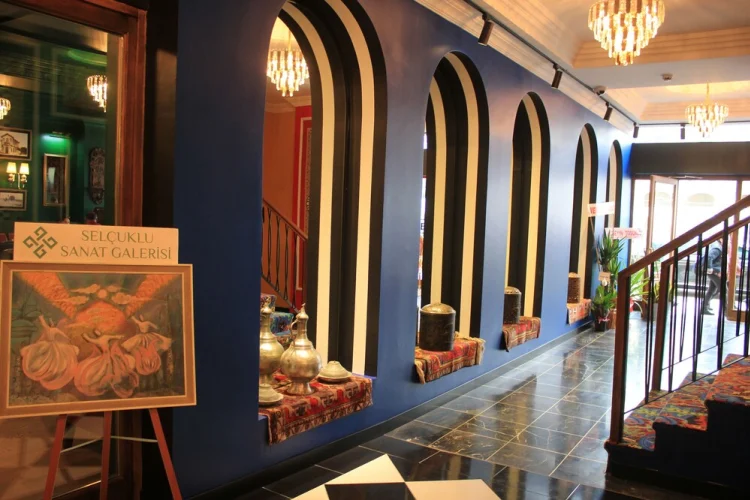 Think Hotel #1