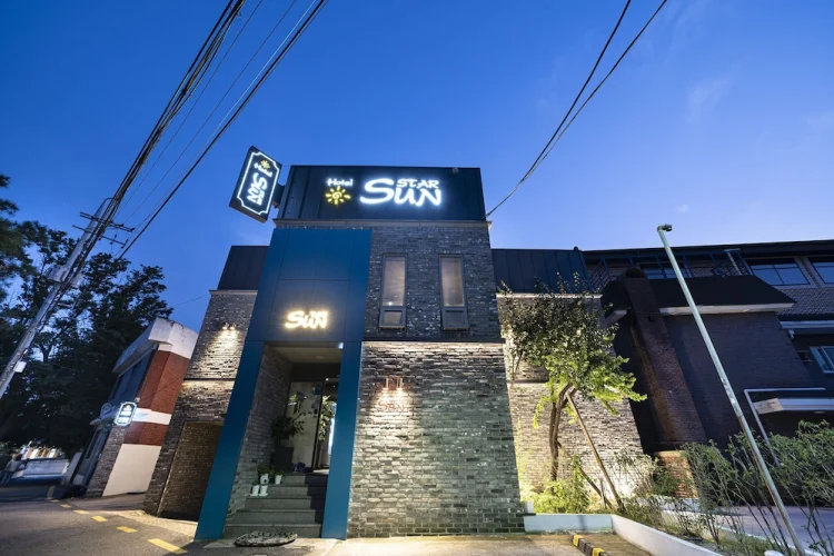 Suwon Sunstar Hotel #1