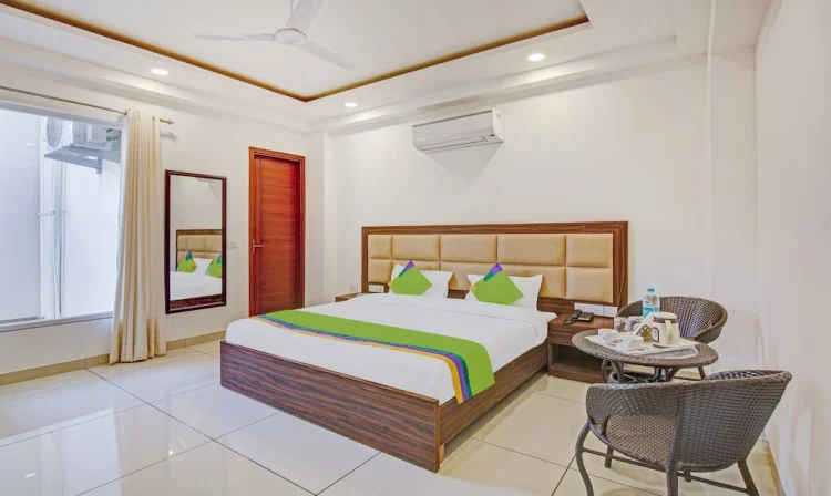 Treebo Aviraj Inn #1