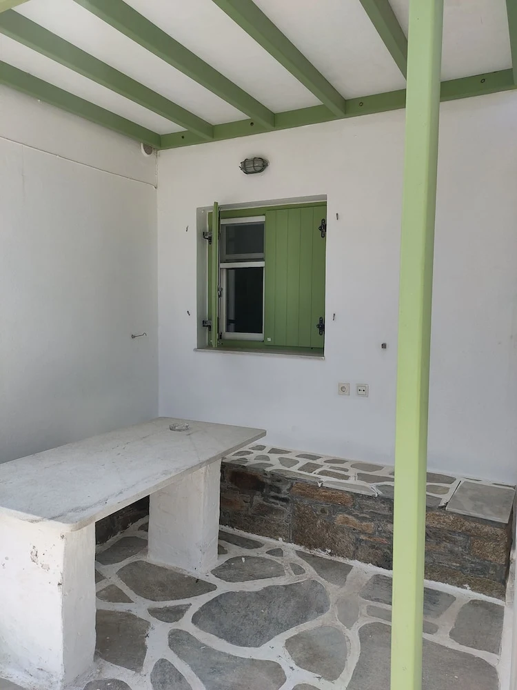 PAROS ALL INN STUDIOS #1