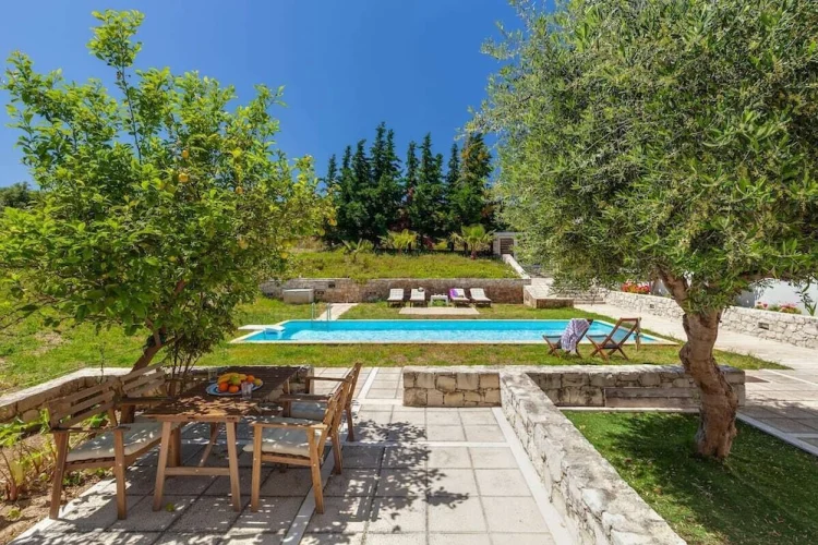 Adhili ii Residence #1