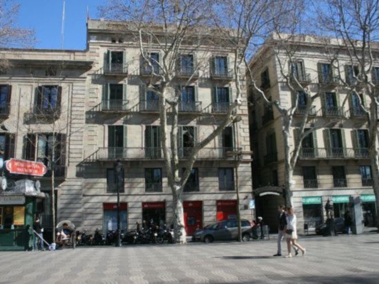 Ramblas by pillow hot sale