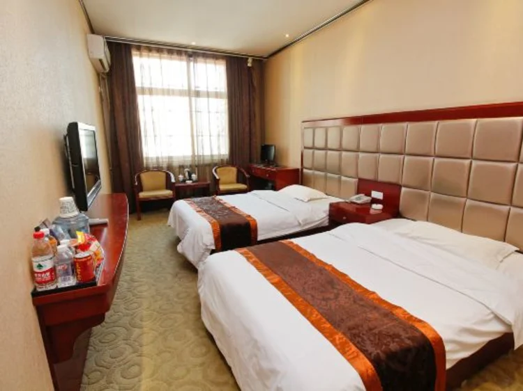 Xingping Shanglin Business Hotel #1